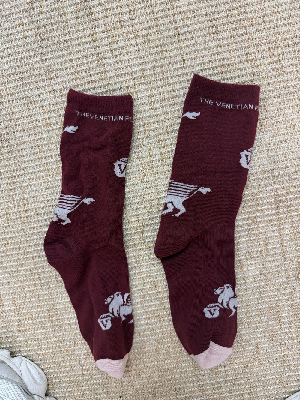 Las Vegas Venetian Resort Red Men’s Crew Socks - Burgundy with Light Pink Toe